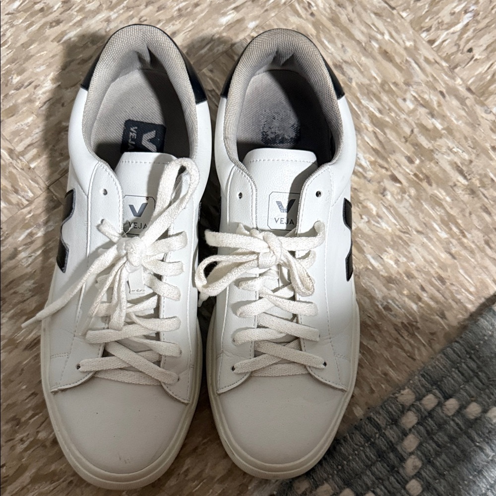 Womens Veja White Sneakers with Black V Logo